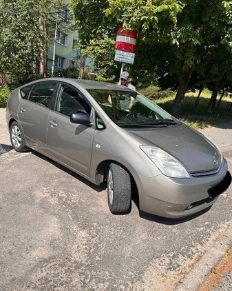 Toyota Prius cena 26000 przebieg: 280000, rok produkcji 2008 z Poznań małe 37